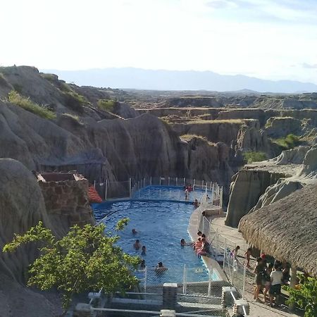 Posada Turistica Noches De Saturno Villavieja Kültér fotó