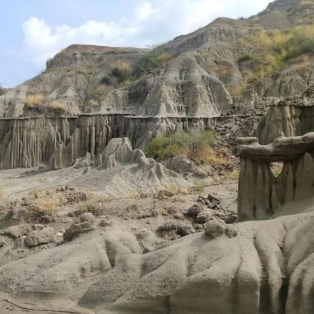 Posada Turistica Noches De Saturno Villavieja Kültér fotó